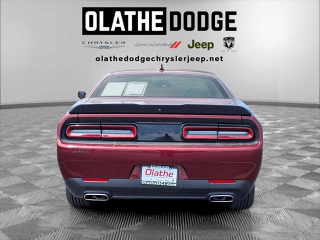 2021 Dodge Challenger SXT