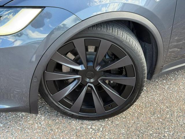 2022 Tesla Model X Dual Motor All-Wheel Drive
