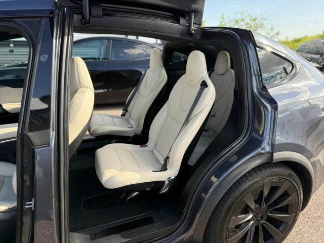 2022 Tesla Model X Dual Motor All-Wheel Drive