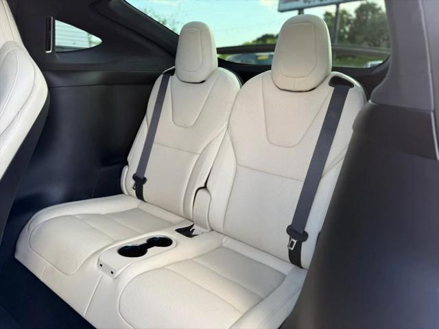 2022 Tesla Model X Dual Motor All-Wheel Drive