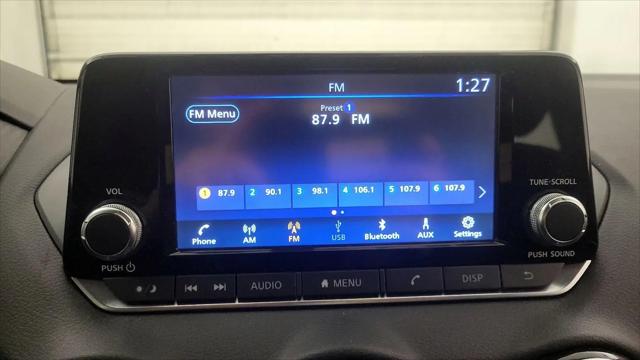 2023 Nissan Sentra S Xtronic CVT