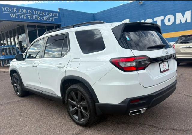 2023 Honda Pilot 2WD Sport