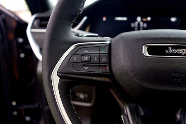 2026 Jeep Grand Cherokee L Altitude 4x2