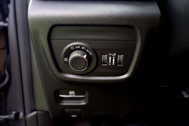 2026 Jeep Grand Cherokee L Altitude 4x2