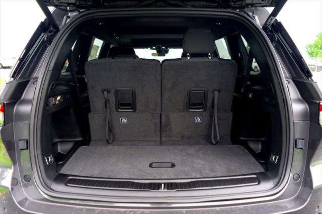 2026 Jeep Grand Cherokee L Altitude 4x2