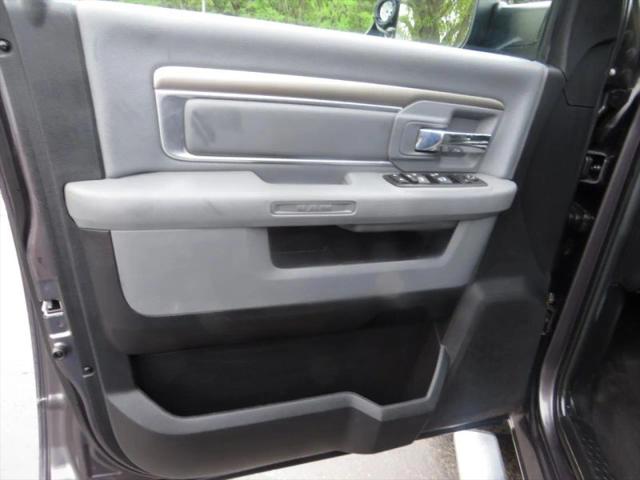 2017 Ram 1500 Big Horn Quad Cab 4x4 6'4" Box