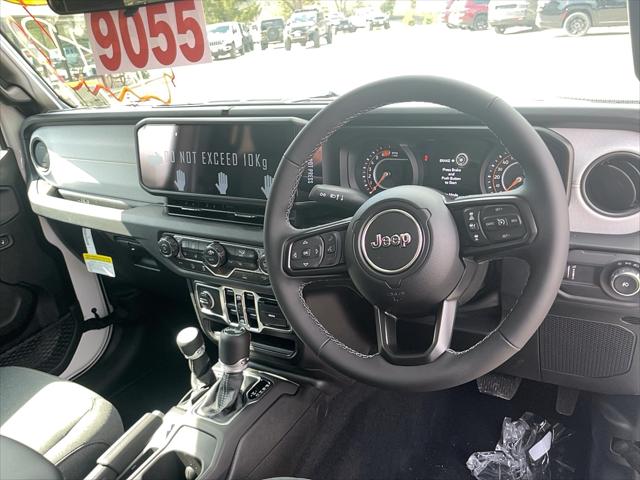 2026 Jeep Wrangler 4-Door Sport RHD 4x4