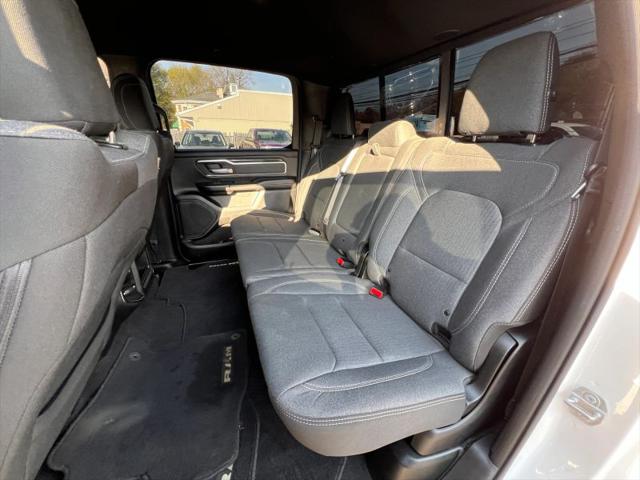 2019 Ram 1500 Big Horn/Lone Star Crew Cab 4x4 5'7" Box