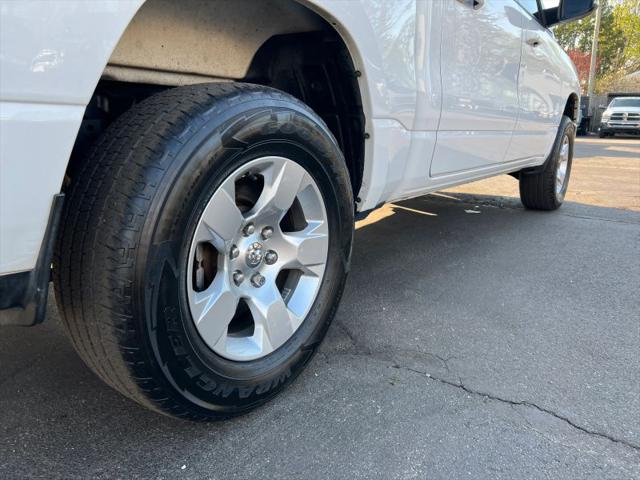 2019 Ram 1500 Big Horn/Lone Star Crew Cab 4x4 5'7" Box