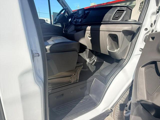 2024 Ford Transit Cargo Van Medium Roof w/LWB