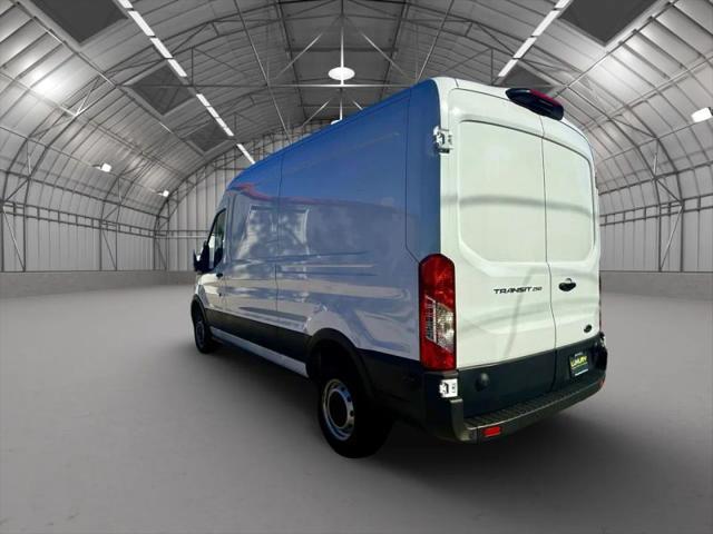 2024 Ford Transit Cargo Van Medium Roof w/LWB