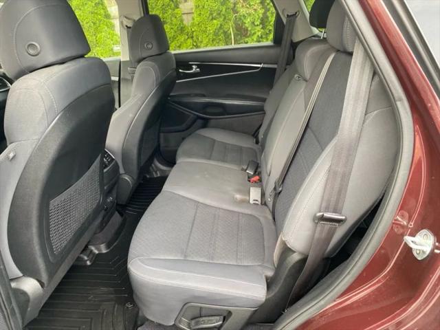 2017 Kia Sorento 3.3L LX