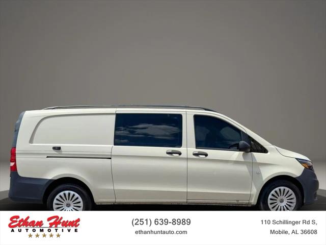 2022 Mercedes-Benz Metris Base