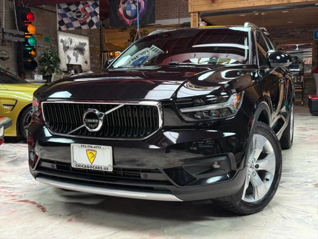 2022 Volvo XC40 T4 Momentum for sale in Summit, IL