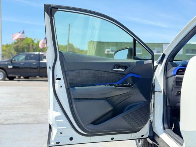 2021 Toyota C-HR XLE