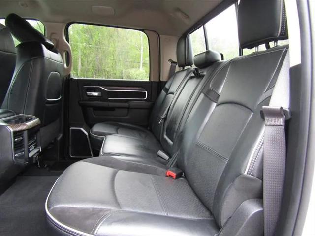 2021 Ram 3500 Laramie Crew Cab 4x4 8' Box
