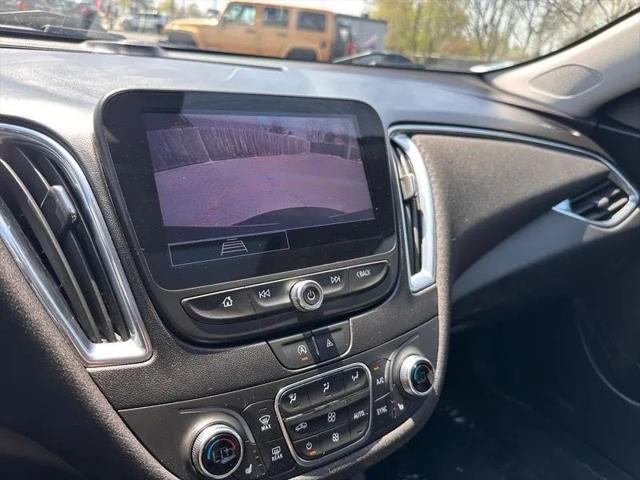 2021 Chevrolet Malibu FWD LT