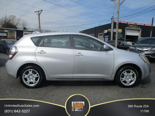 2009 Pontiac Vibe Base
