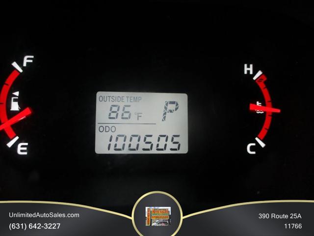 2009 Pontiac Vibe Base