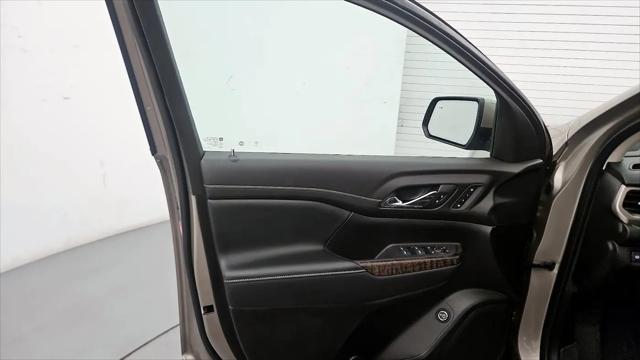 2022 GMC Acadia FWD Denali
