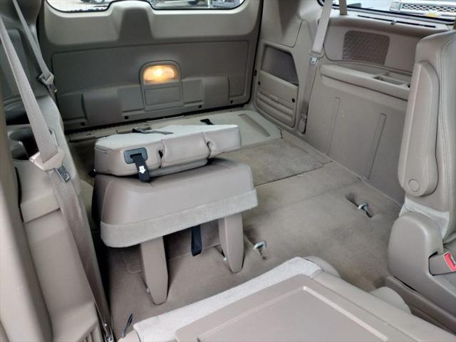 2014 Chrysler Town & Country Touring-L