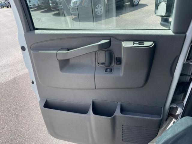 2017 Chevrolet Express Cutaway Work Van