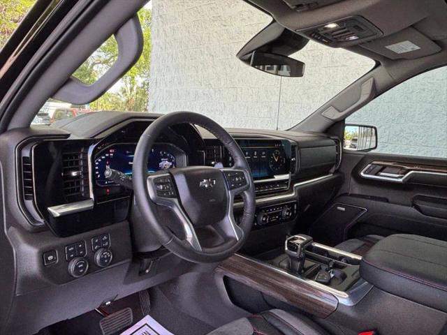 2024 Chevrolet Silverado 1500 4WD Crew Cab Short Bed RST