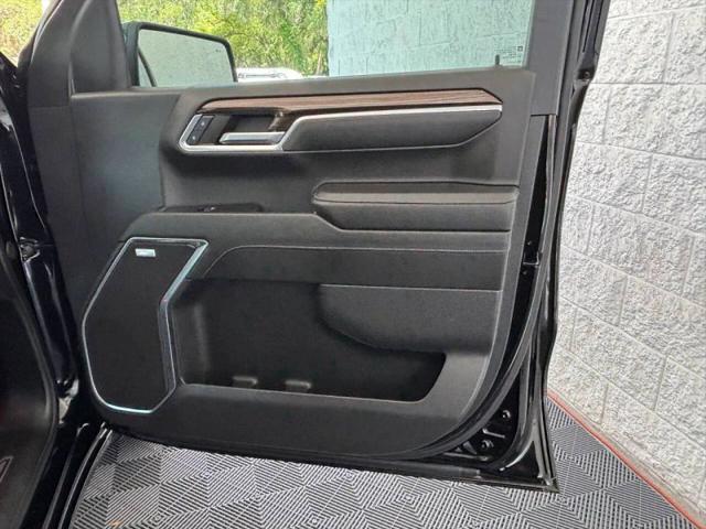 2024 Chevrolet Silverado 1500 4WD Crew Cab Short Bed RST