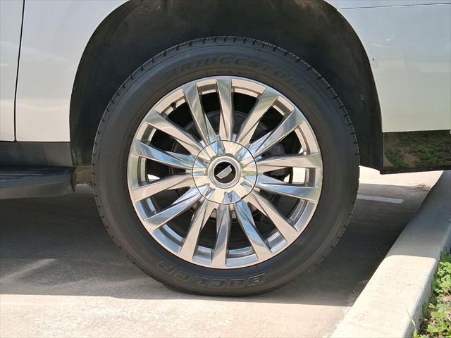 2023 Cadillac Escalade ESV 2WD Premium Luxury