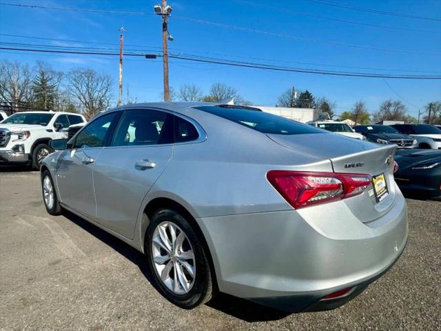2022 Chevrolet Malibu FWD LT