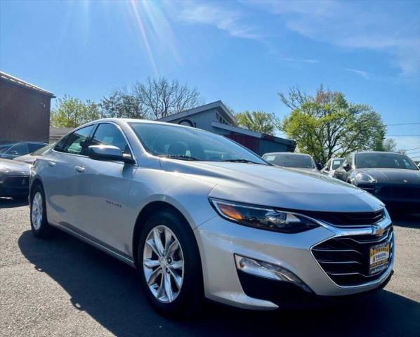 2022 Chevrolet Malibu FWD LT