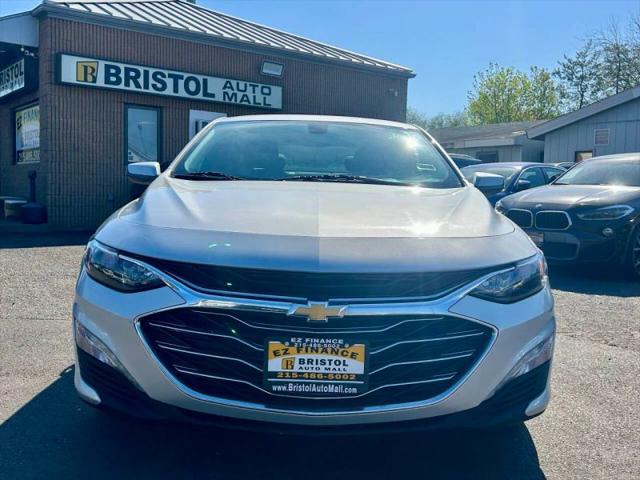 2022 Chevrolet Malibu FWD LT