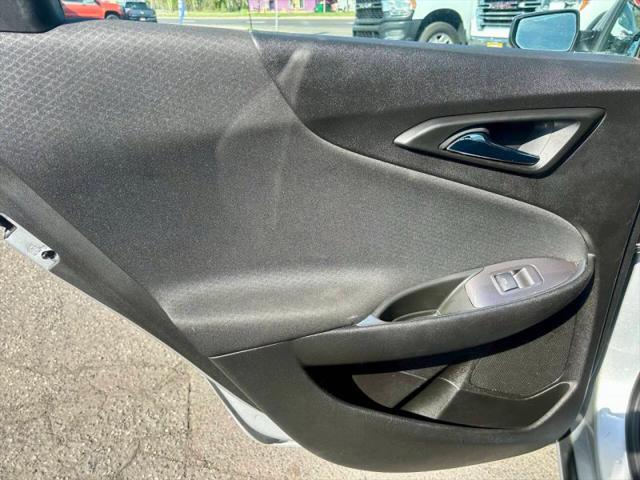2022 Chevrolet Malibu FWD LT