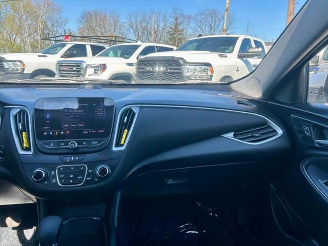 2022 Chevrolet Malibu FWD LT