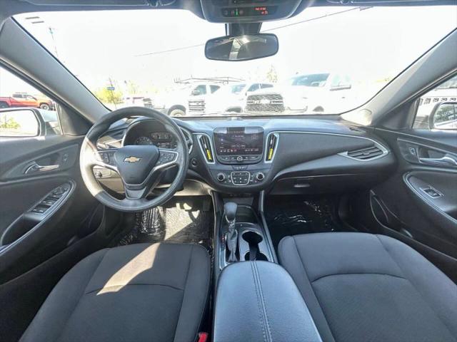2022 Chevrolet Malibu FWD LT