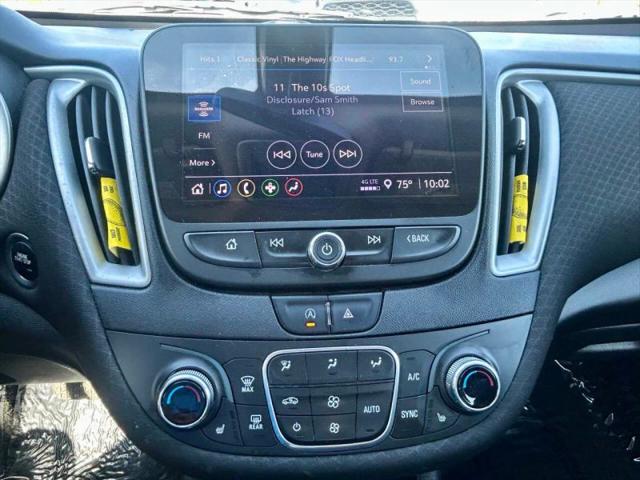 2022 Chevrolet Malibu FWD LT