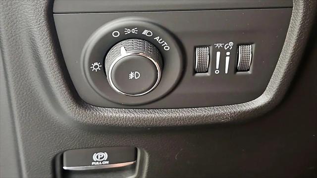 2022 Jeep Grand Cherokee Summit 4x4