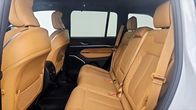 2022 Jeep Grand Cherokee Summit 4x4