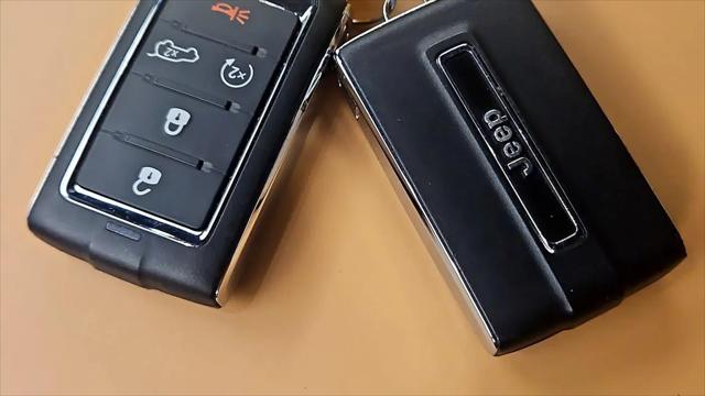 2022 Jeep Grand Cherokee Summit 4x4