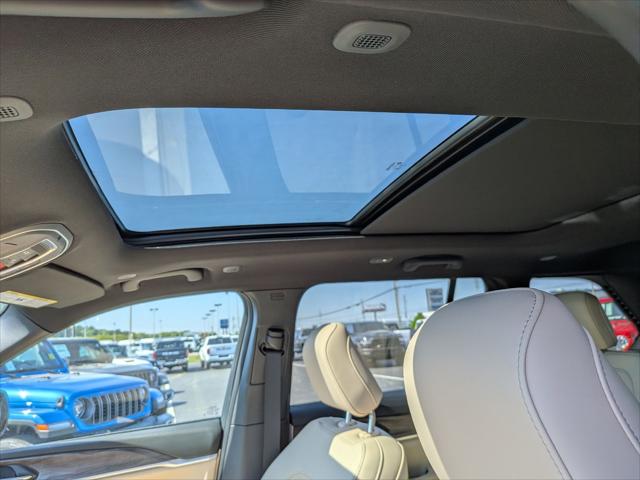 2026 Jeep Grand Cherokee Limited 4x2
