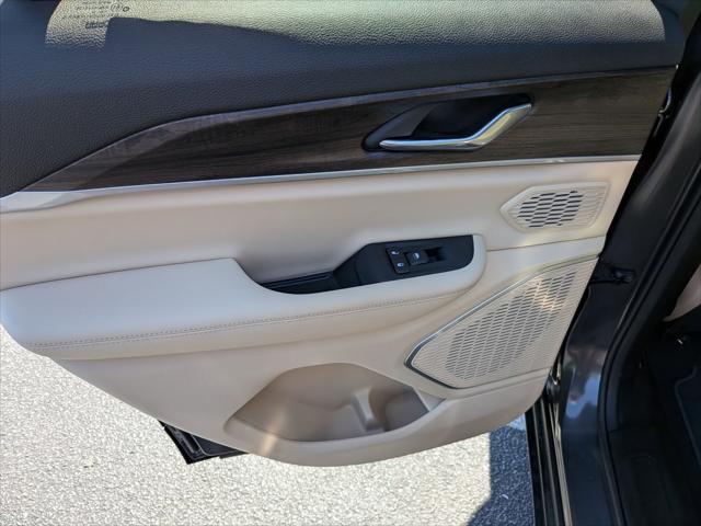 2026 Jeep Grand Cherokee Limited 4x2