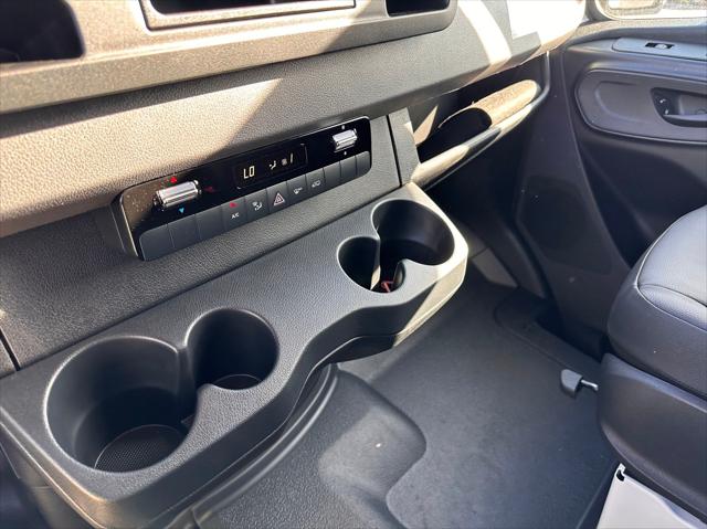 2025 Mercedes-Benz Sprinter 2500 Standard Roof 4-Cyl Diesel