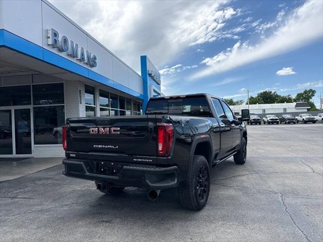 2023 GMC Sierra 3500HD 4WD Crew Cab Standard Bed Denali