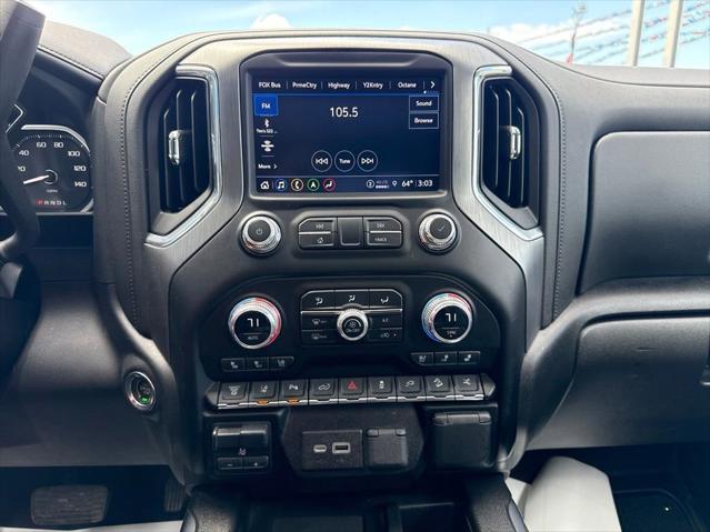 2023 GMC Sierra 3500HD 4WD Crew Cab Standard Bed Denali