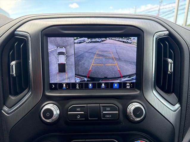 2023 GMC Sierra 3500HD 4WD Crew Cab Standard Bed Denali