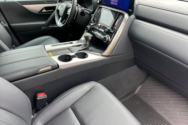 2026 Lexus LX F SPORT Handling