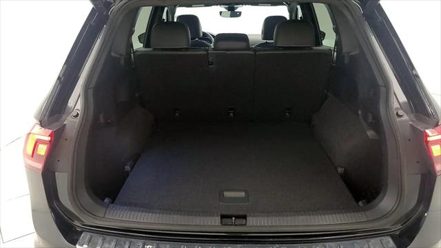 2022 Volkswagen Tiguan 2.0T SEL R-Line