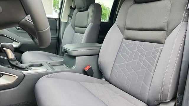 2026 Nissan Frontier Crew Cab SV 4x2