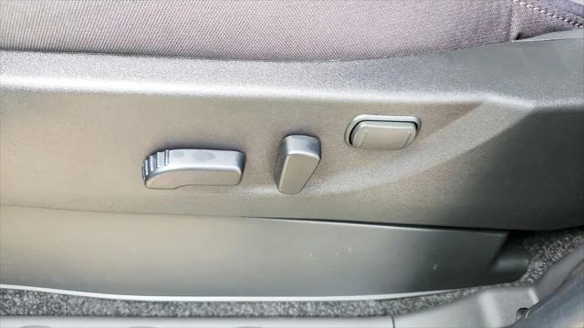2026 Nissan Frontier Crew Cab SV 4x2
