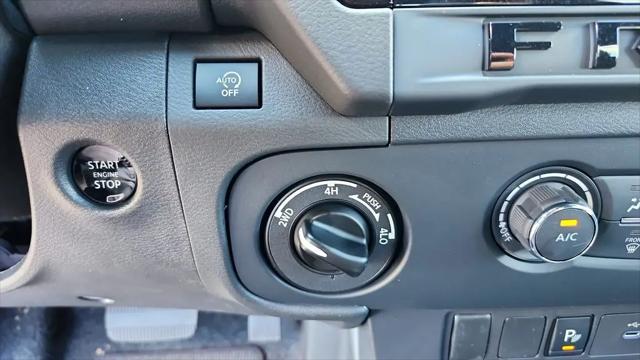 2026 Nissan Frontier Crew Cab SV 4x2